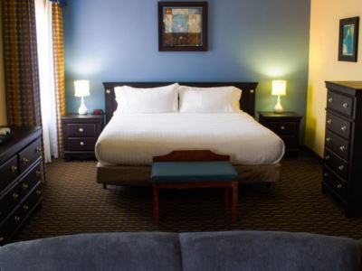 Express & By Ihg Hotel 2*